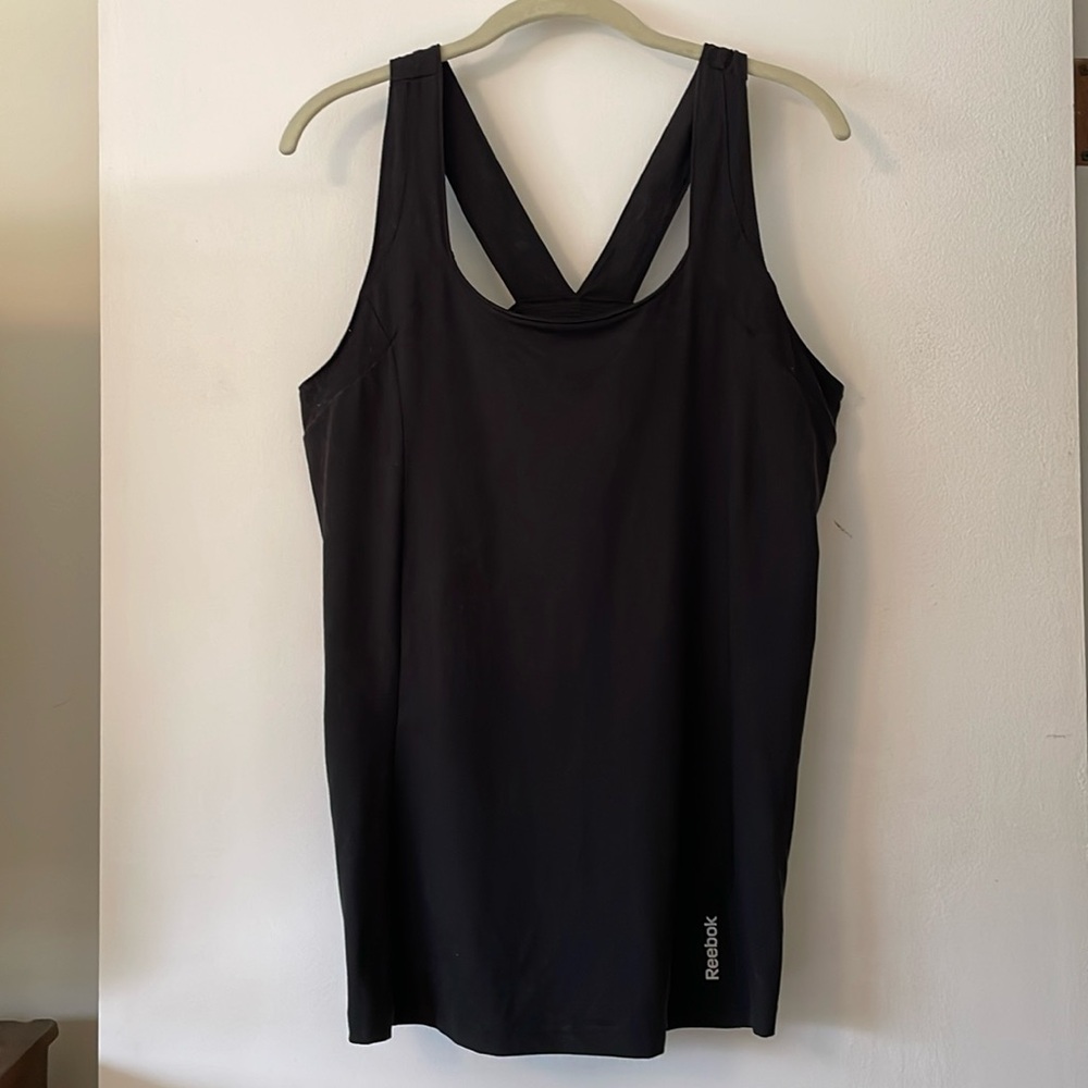 Reebok XL Racerback Workout Tank Top with Built-in Sports Bra
